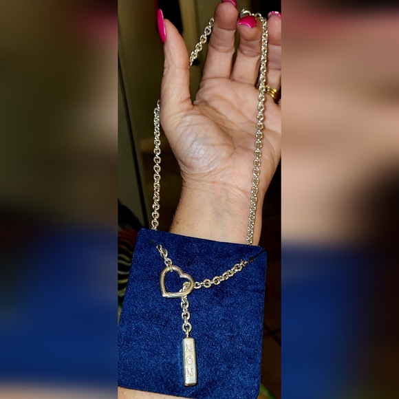 Silver & Diamond Mom/Love Necklace. Bradford Exchange. NIB - Picture 3 of 3